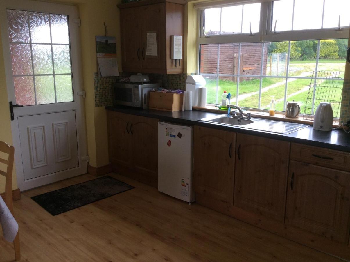 Rathgillen Mews Villa Nobber ภายนอก รูปภาพ
